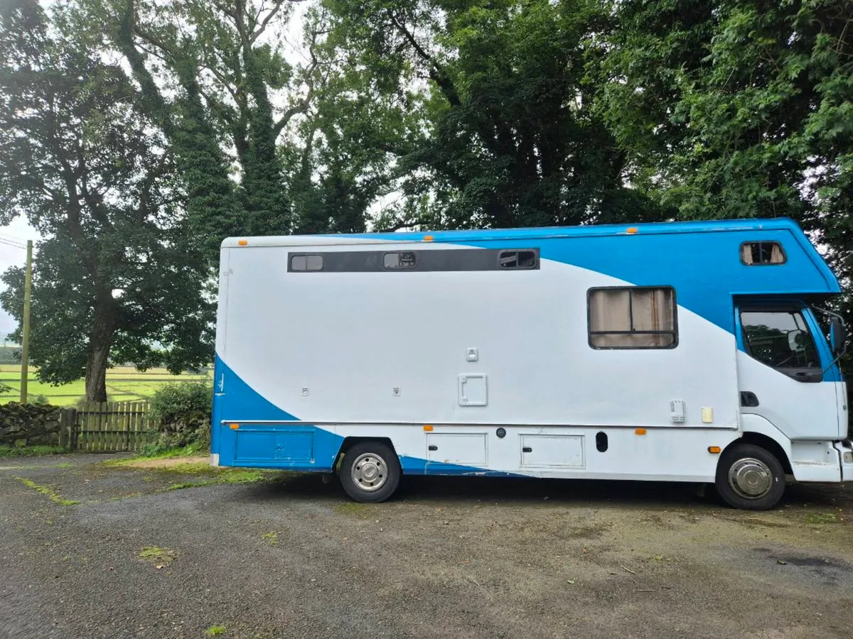 Horse lorry - Image 3
