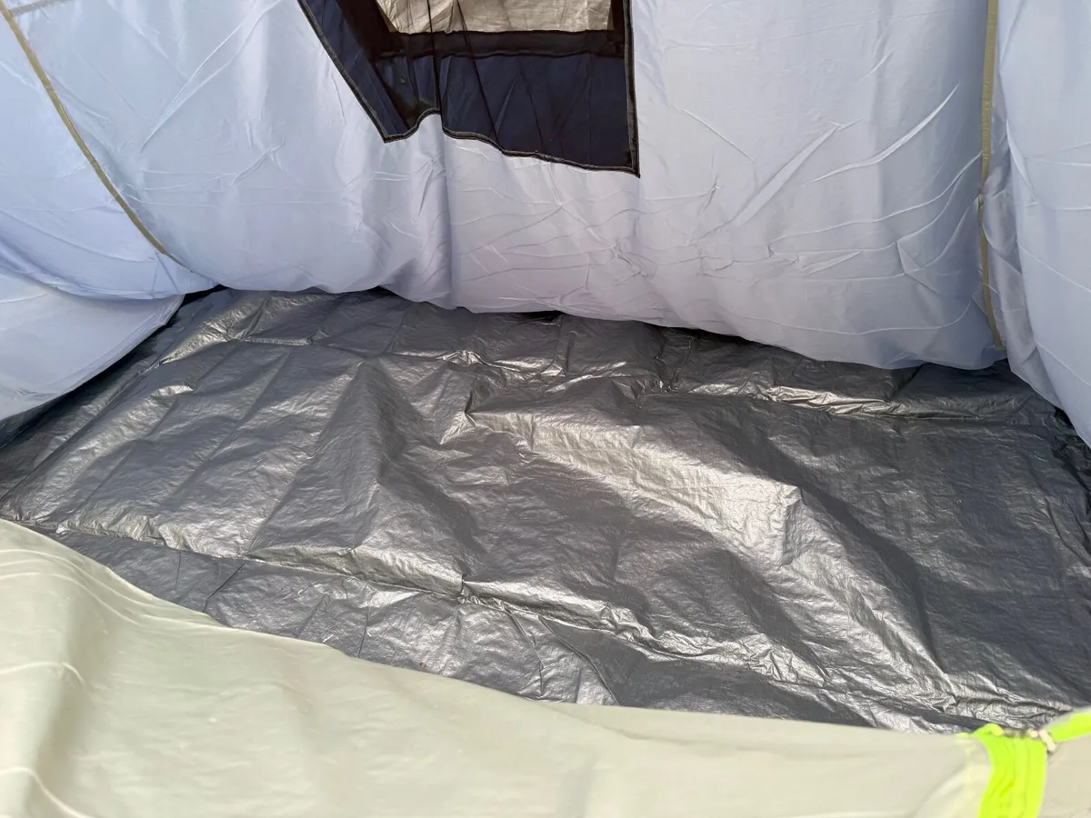 Dome Tent - 9 Person - Image 2