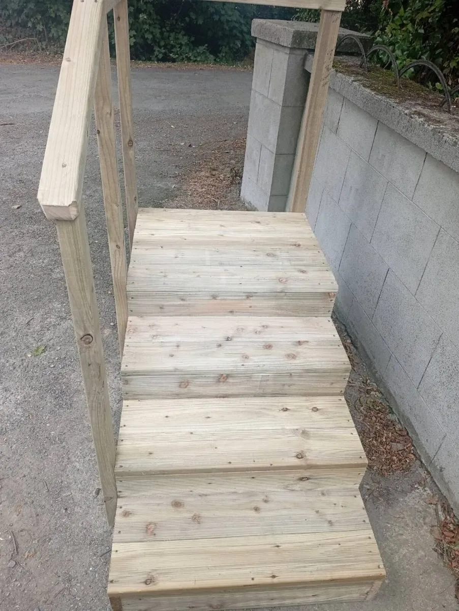 Mobile Home steps - Image 2