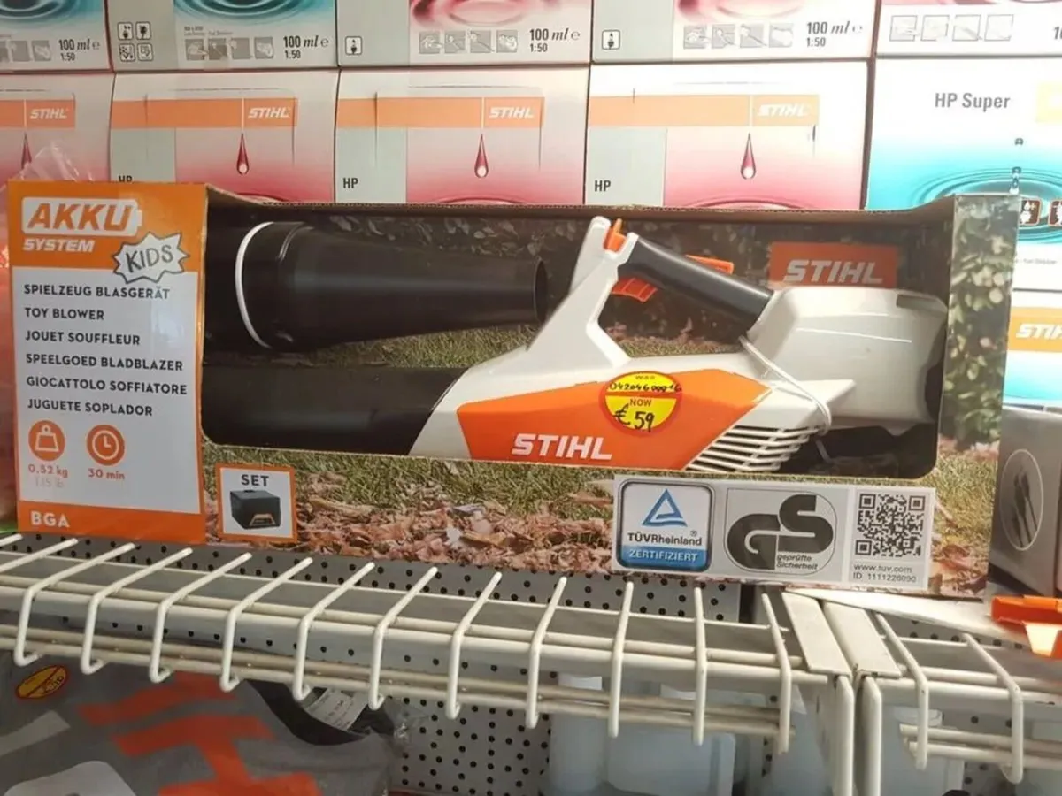 STIHL BATTERY OPERATED TOY BLOWER - FOR SALE - Image 2