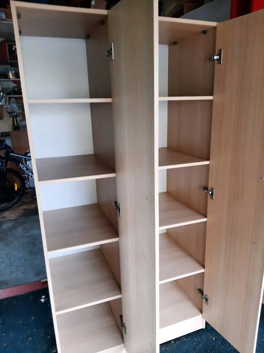 2xDouble 2xSingle Wardrobes & Chest of Drawers - Image 4
