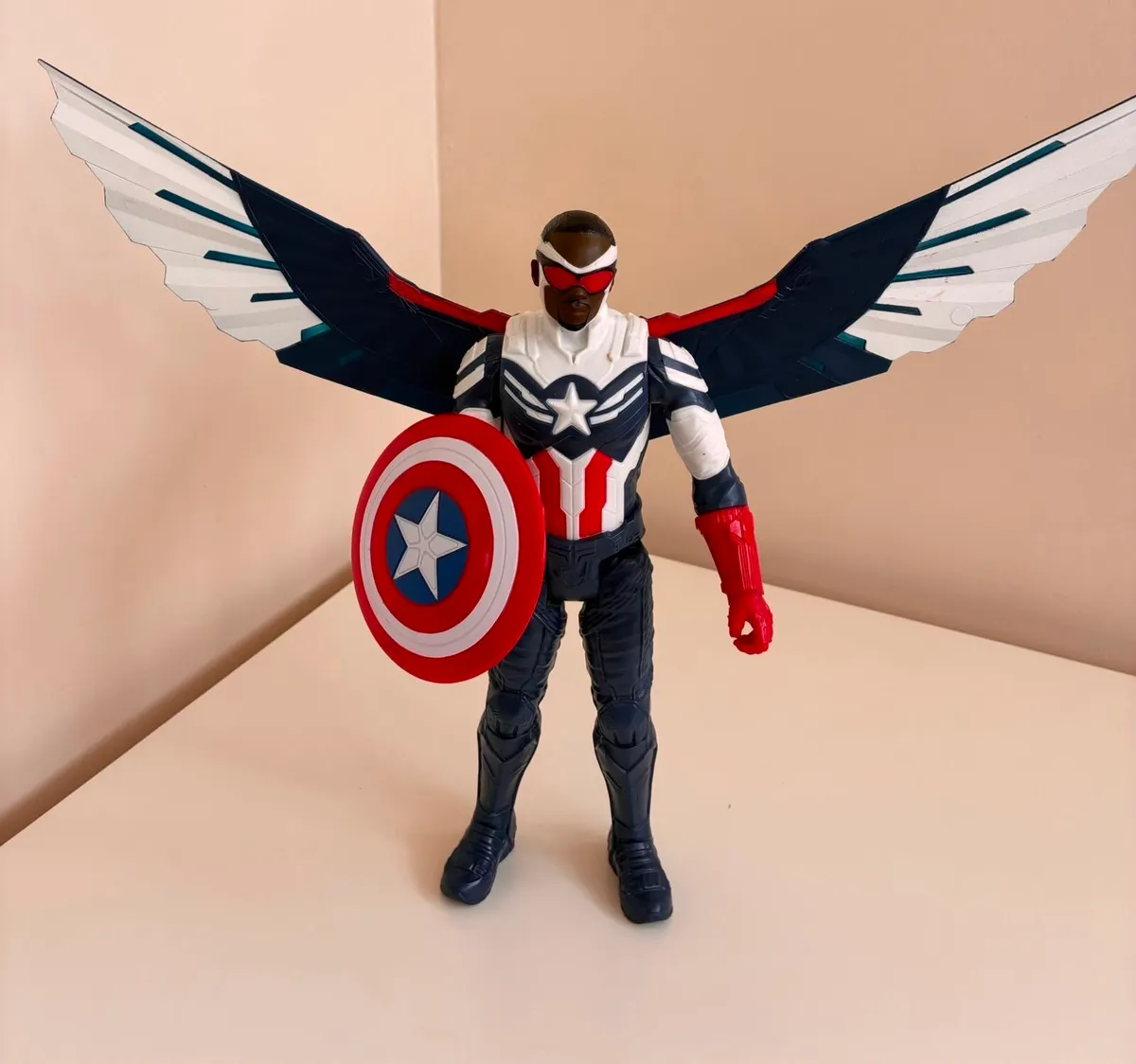 Batch of marvel toy characters - Image 4