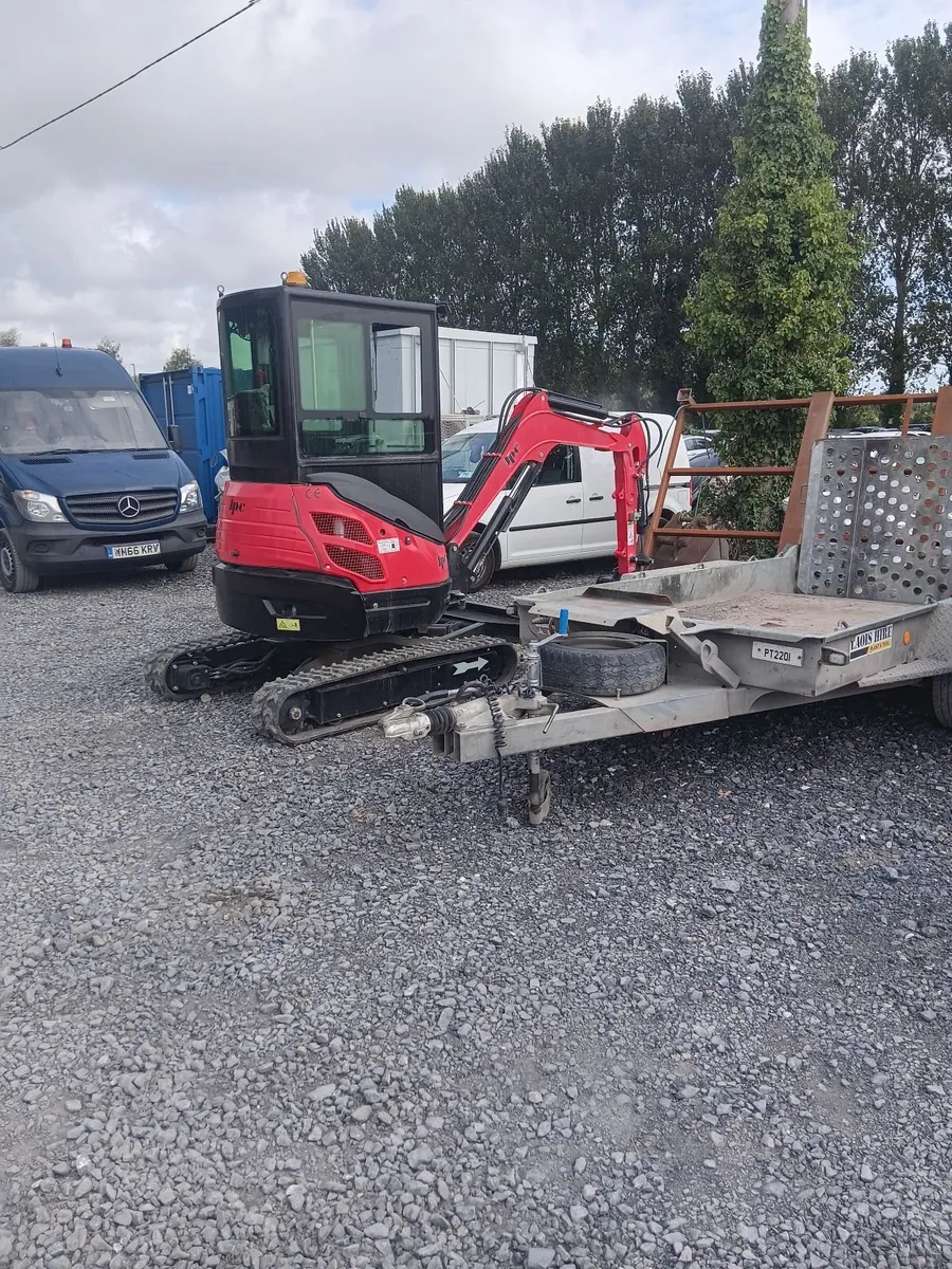 Excavator - Image 2