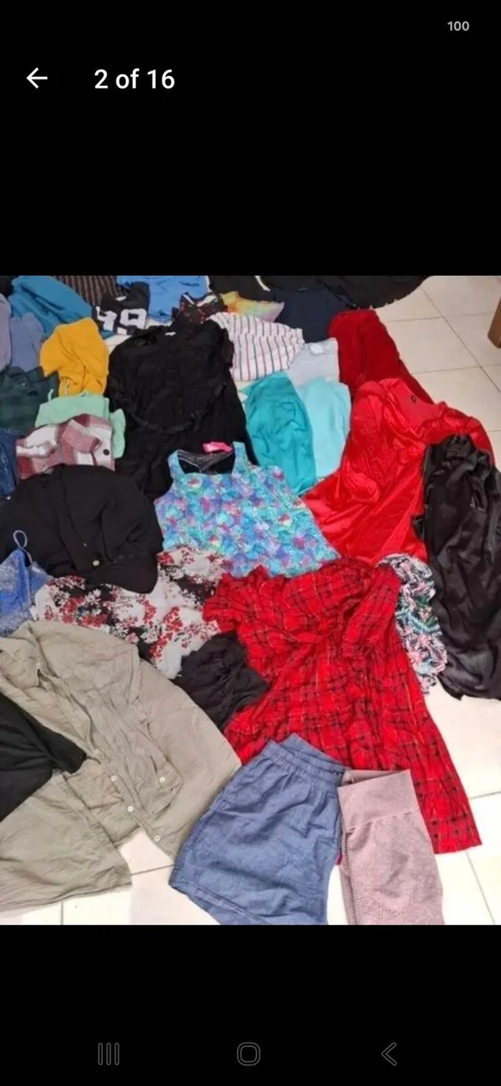 Ladies clothes bundle size xl - Image 2