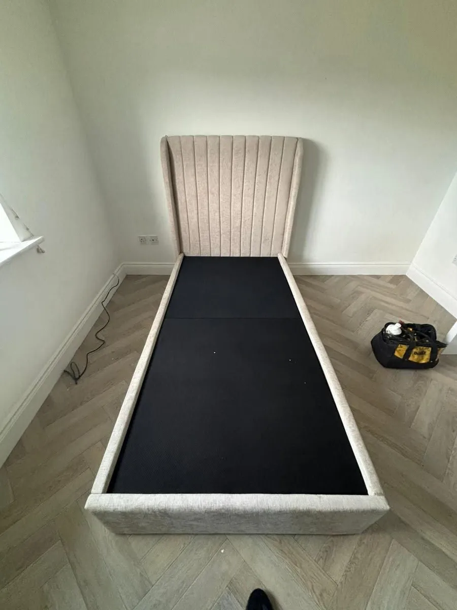 OTTOMAN STORAGE BEDS - Image 2