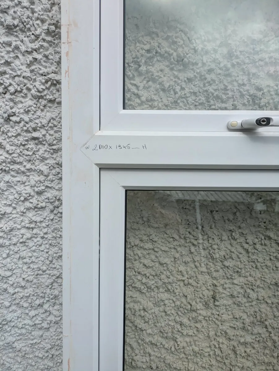 Window and door - Image 2
