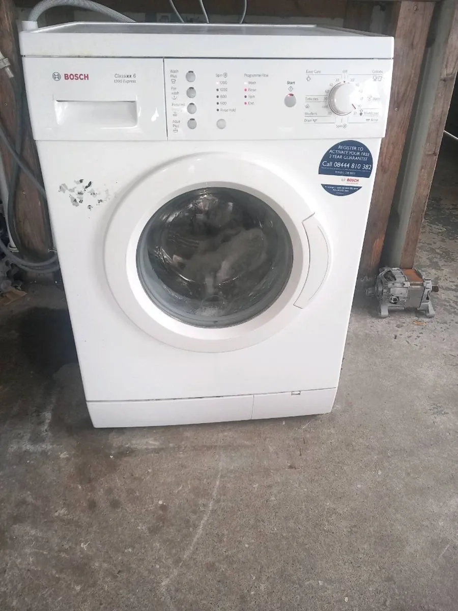 Bosch 7kg washing machine - Image 1