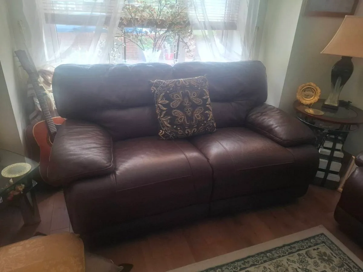 A 3 Seater & A 2 Seater Leather Electric Recliner - Image 3