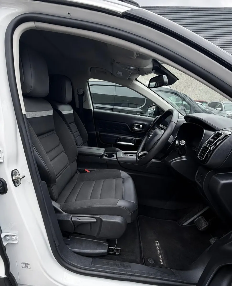 242 Citroen C5 Aircross Automatic Commercial - Image 4