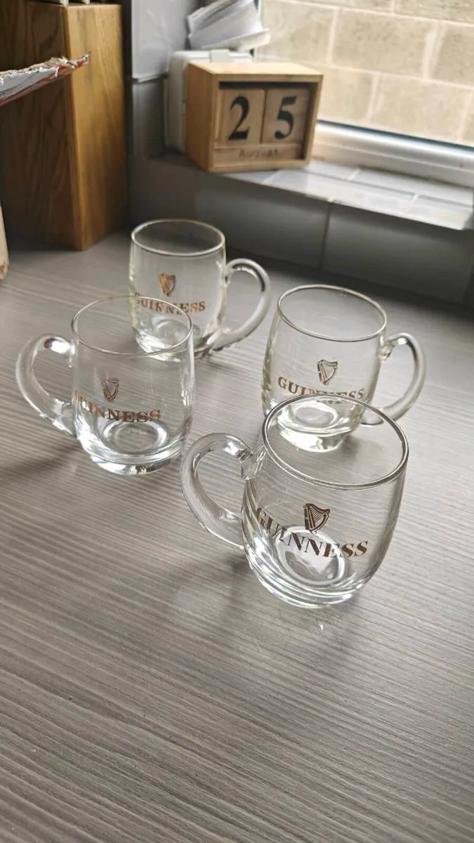 Waterfold crystal 1/2 pint Guinness glasses - Image 4