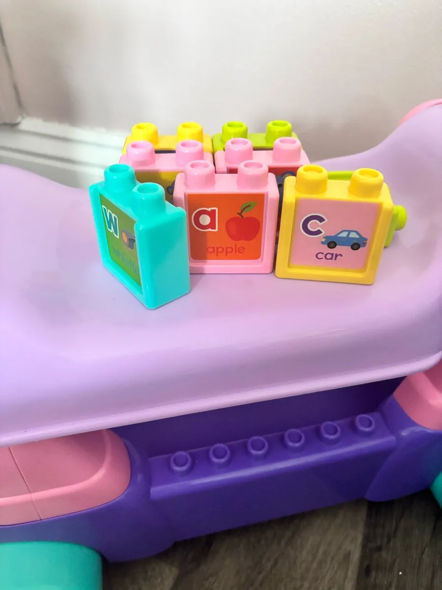 Toys - Image 2