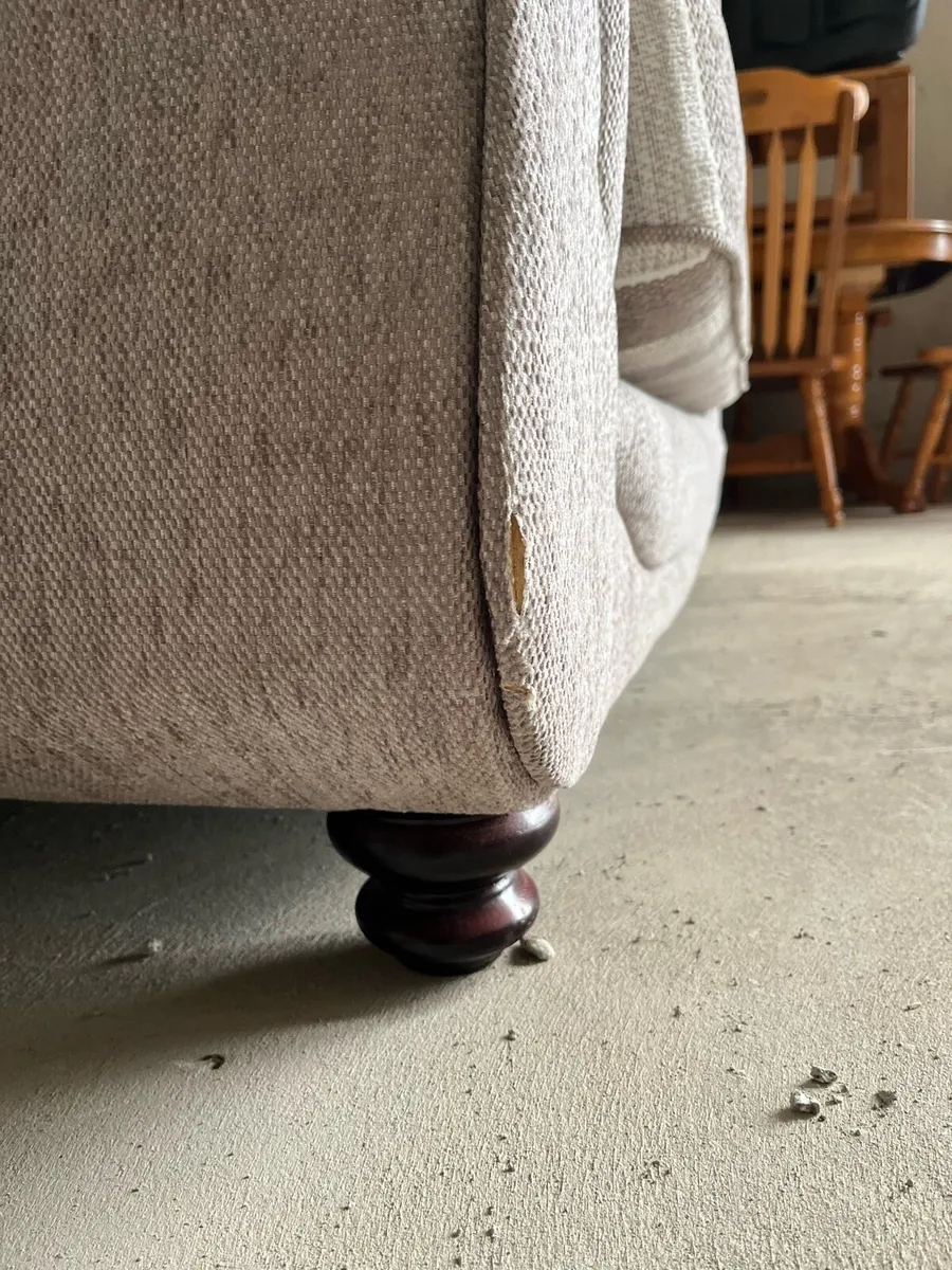 3 Piece couch - Image 3