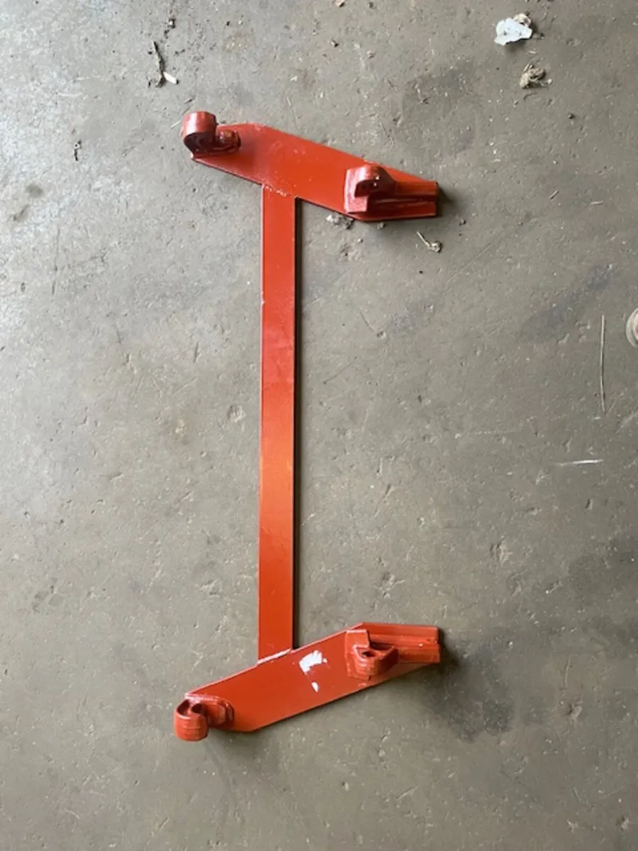 Euro Quick Attach Bracket c/w Brace
