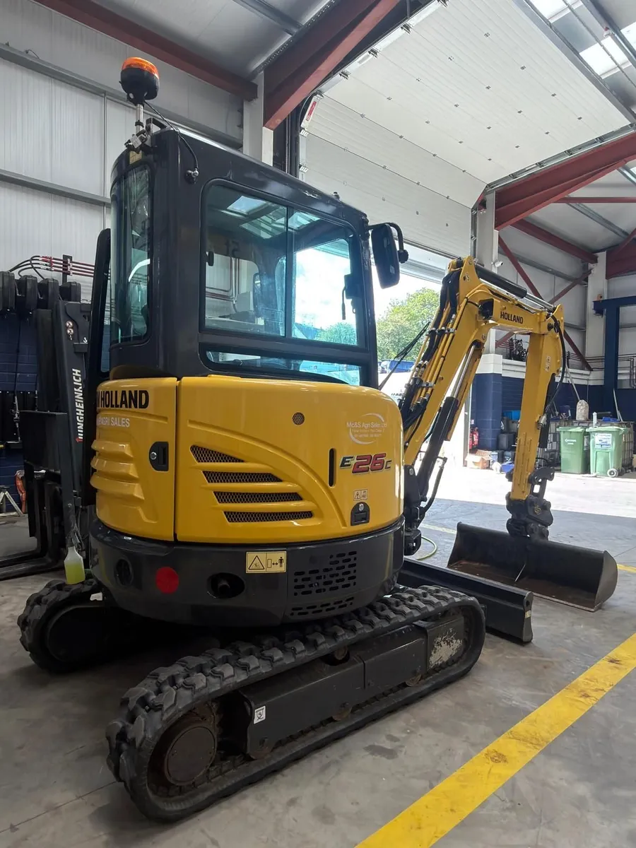 New Holland E26c 3T Mini Digger. - Image 1