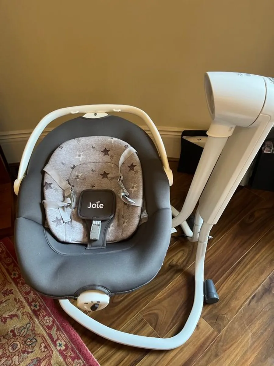 Joie Serina 2 in 1 Swing and Rocker - Image 1