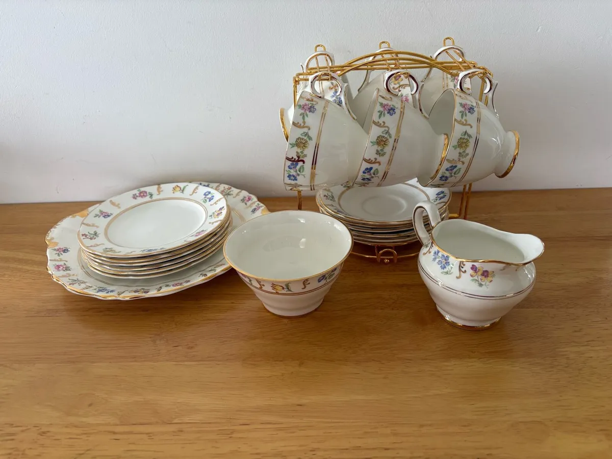 21 x Royal Tara Tea Set - Image 3