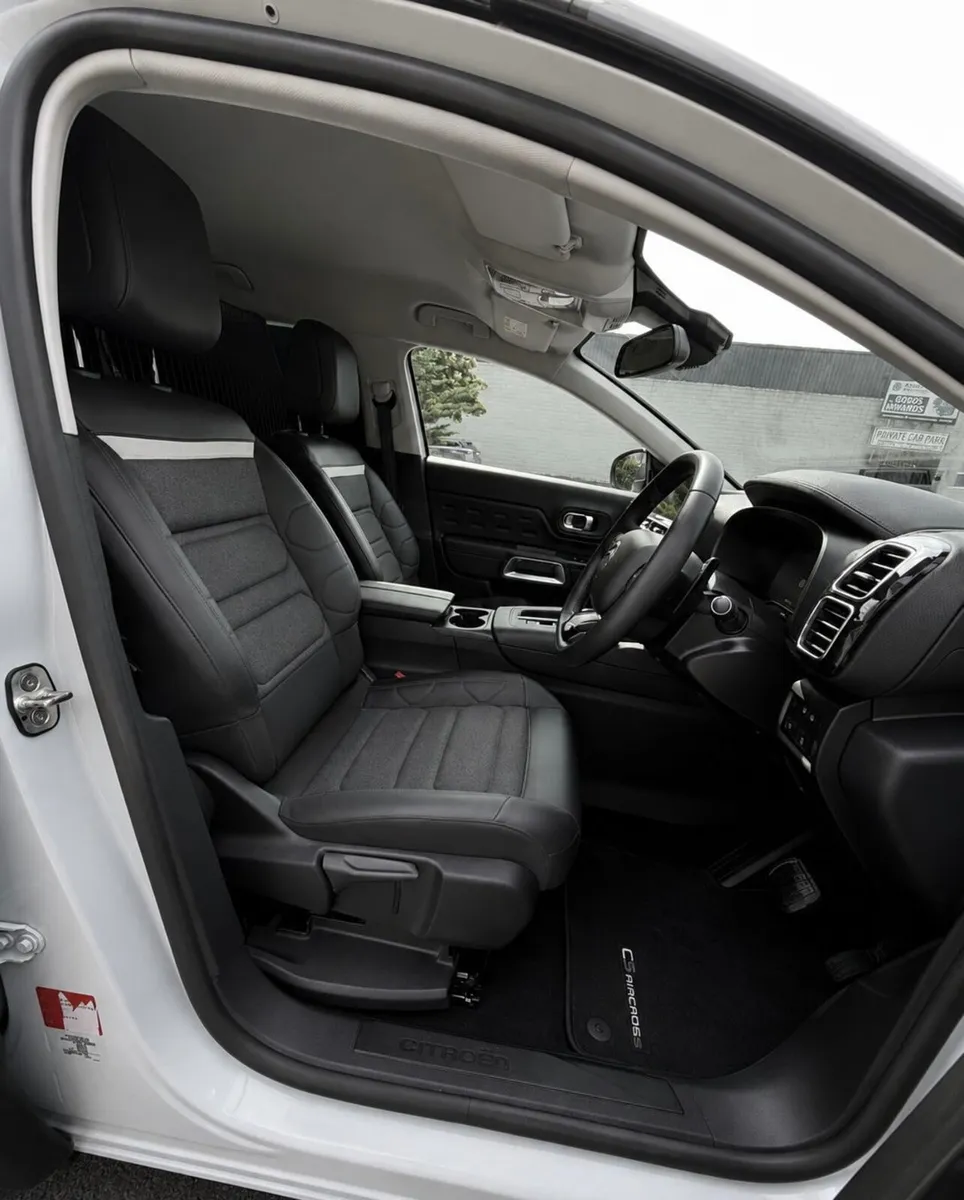 2025 Citroen C5 Aircross Automatic - Image 4