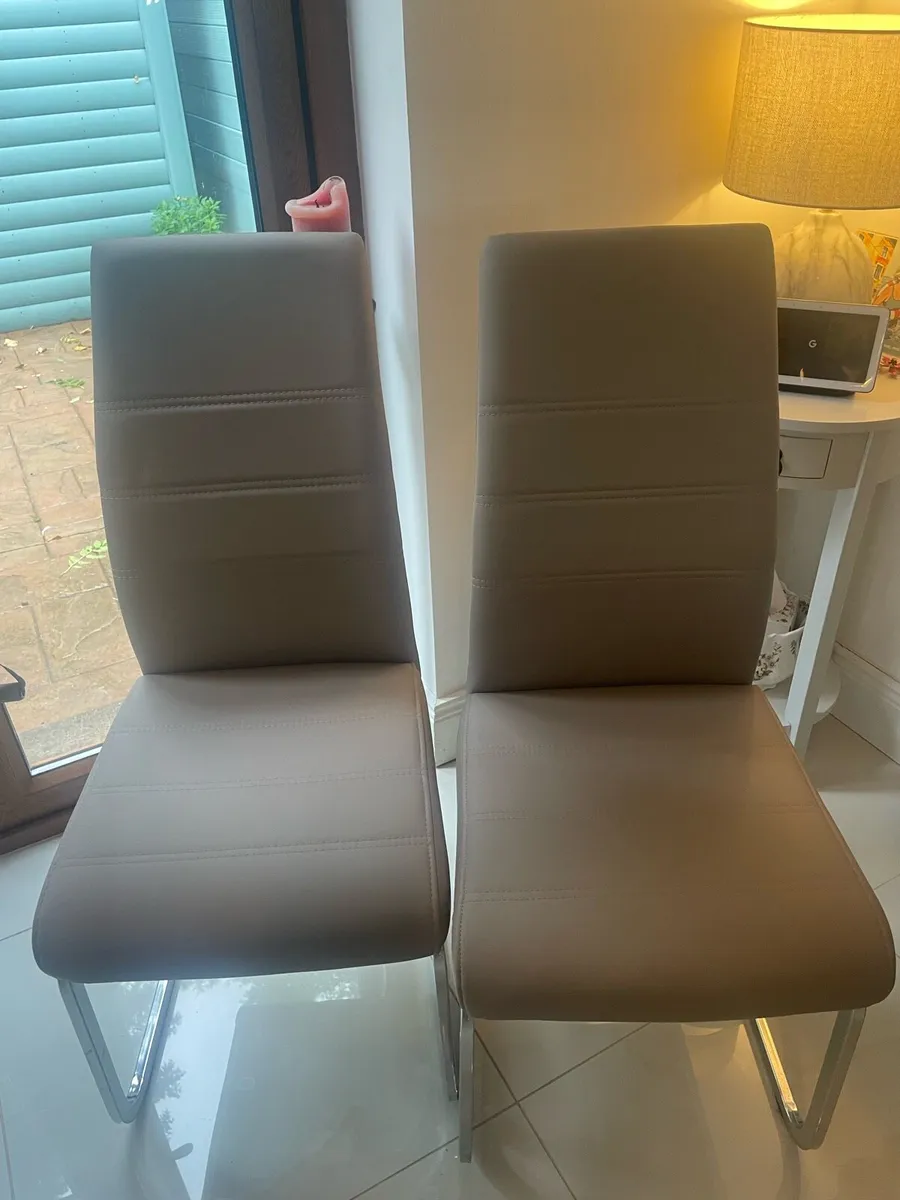 Kitchen Chairs - Image 4