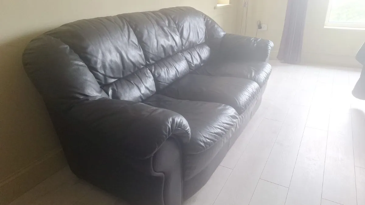 Black Leather Couch 3 seater - Image 3