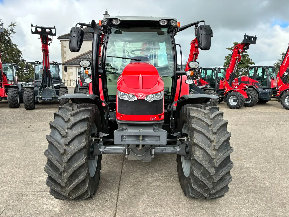 Massey Ferguson 5713S - Image 3