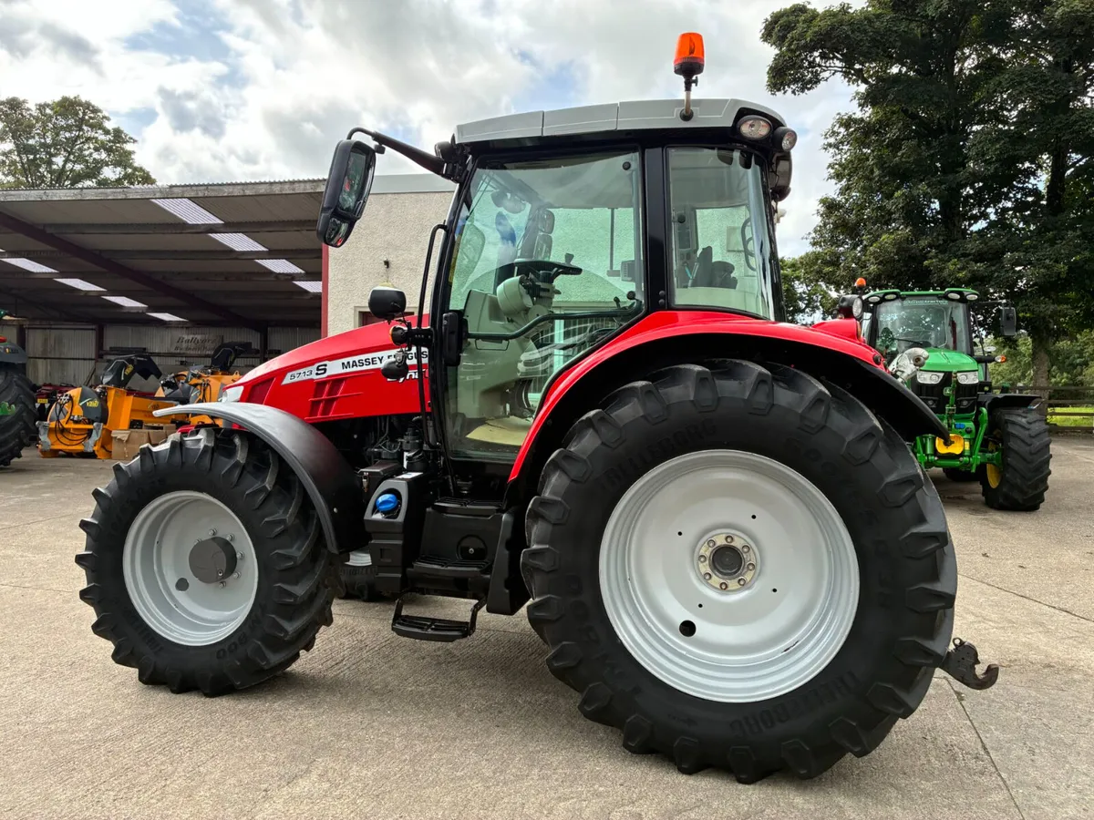 Massey Ferguson 5713S - Image 2