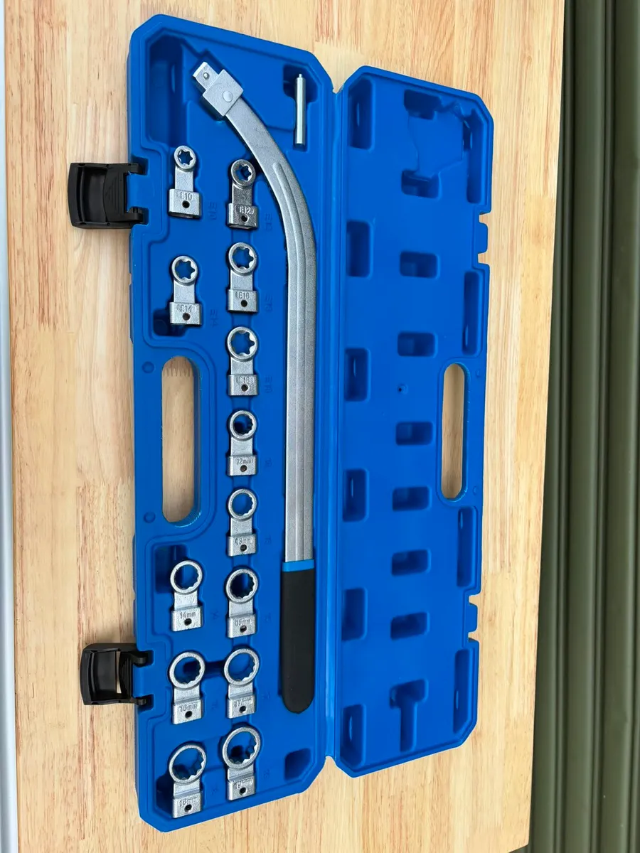 Manarola 15pc Belt Tensioner Wrench Set – €50 - Image 1
