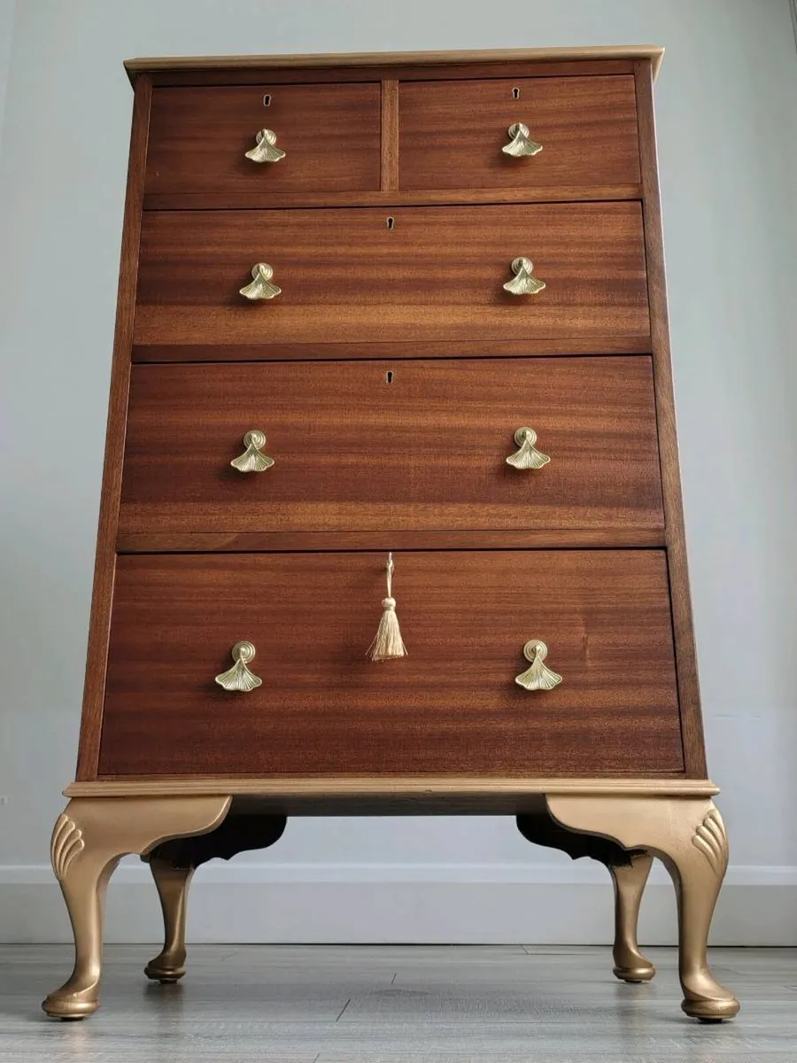 Vintage mahogany chest of drawers - Image 3