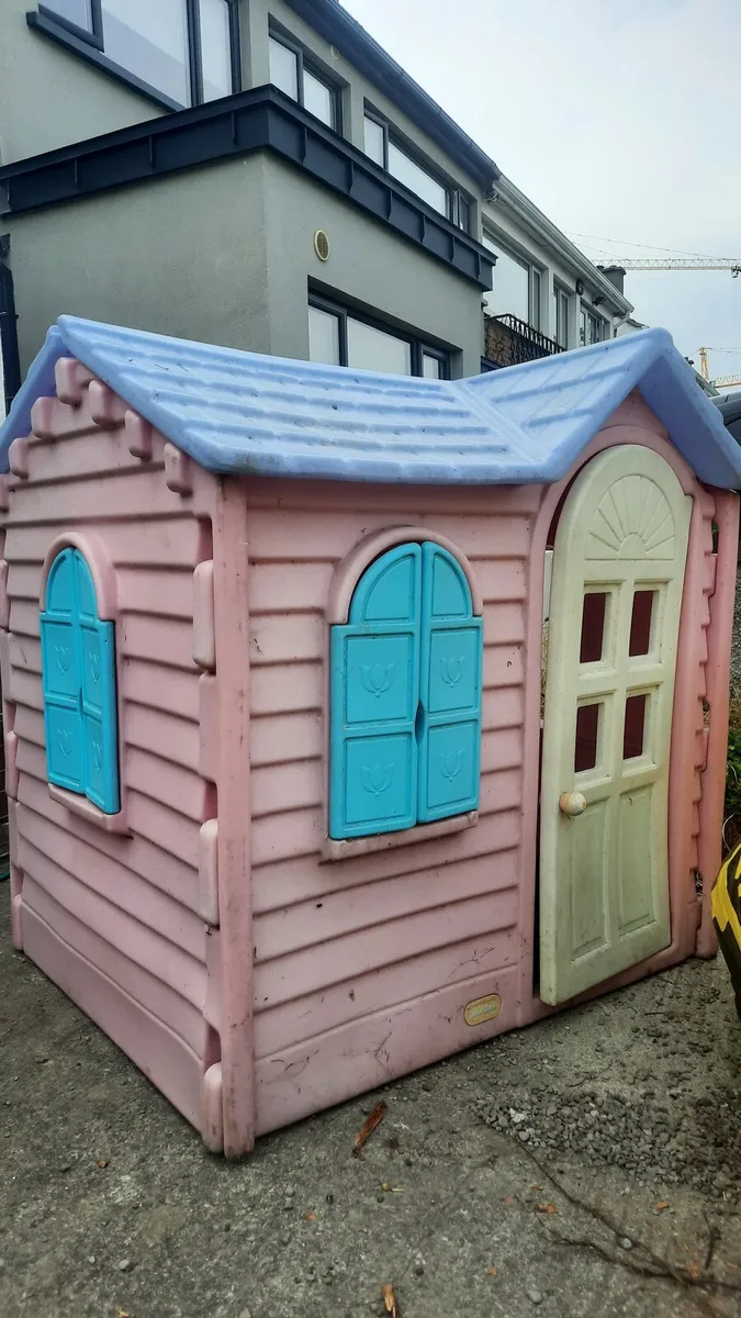 Little Tykes Playhouse - Image 3