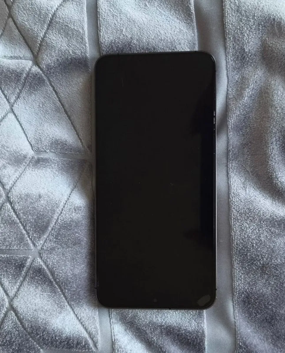 Samsung Galaxy S24+ for sale - Image 1