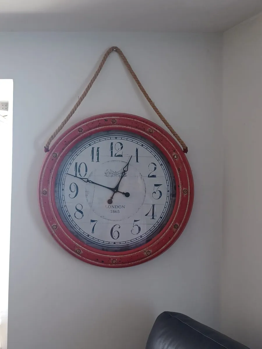 Large clock