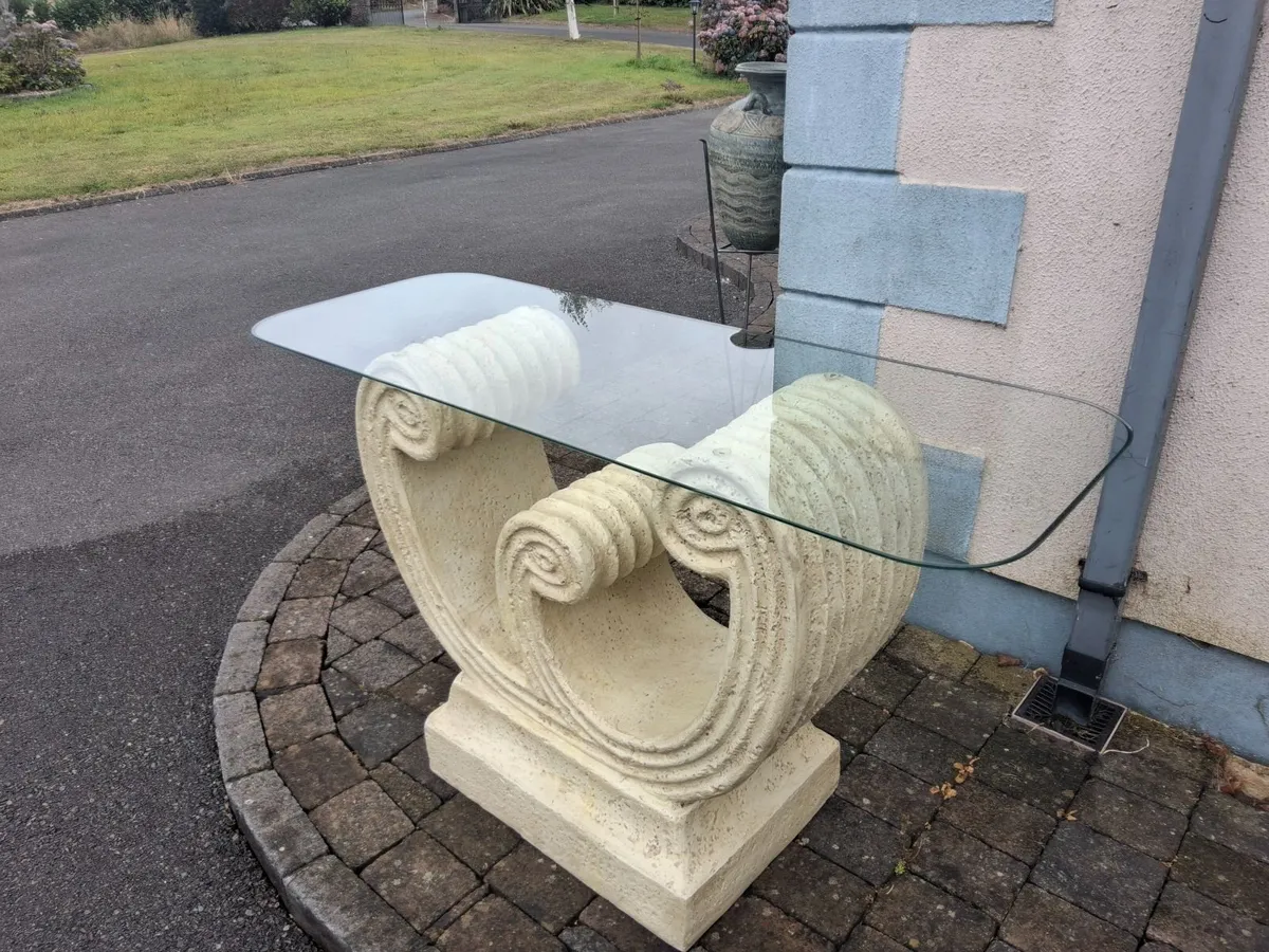 Vintage console table - Image 4
