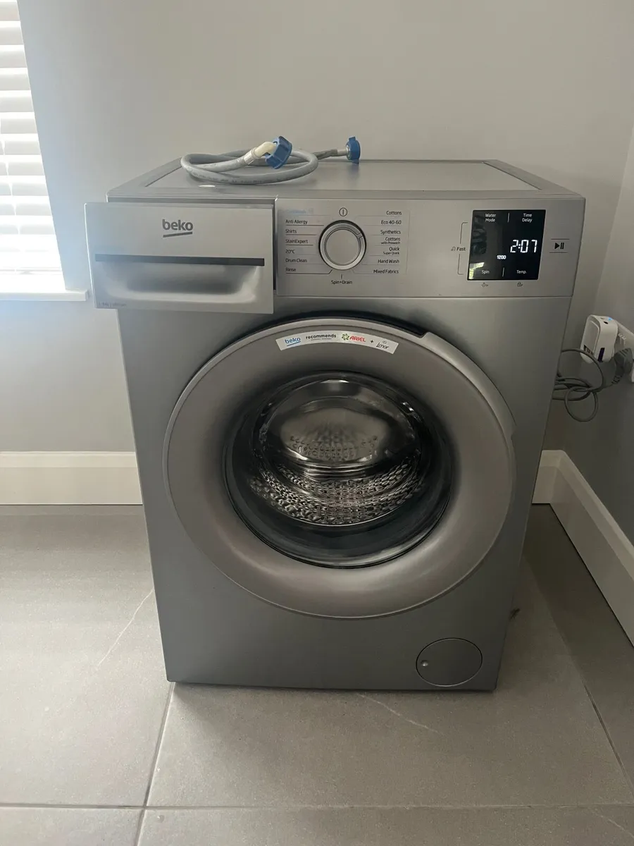 Beko 8kg washing machine - Image 2