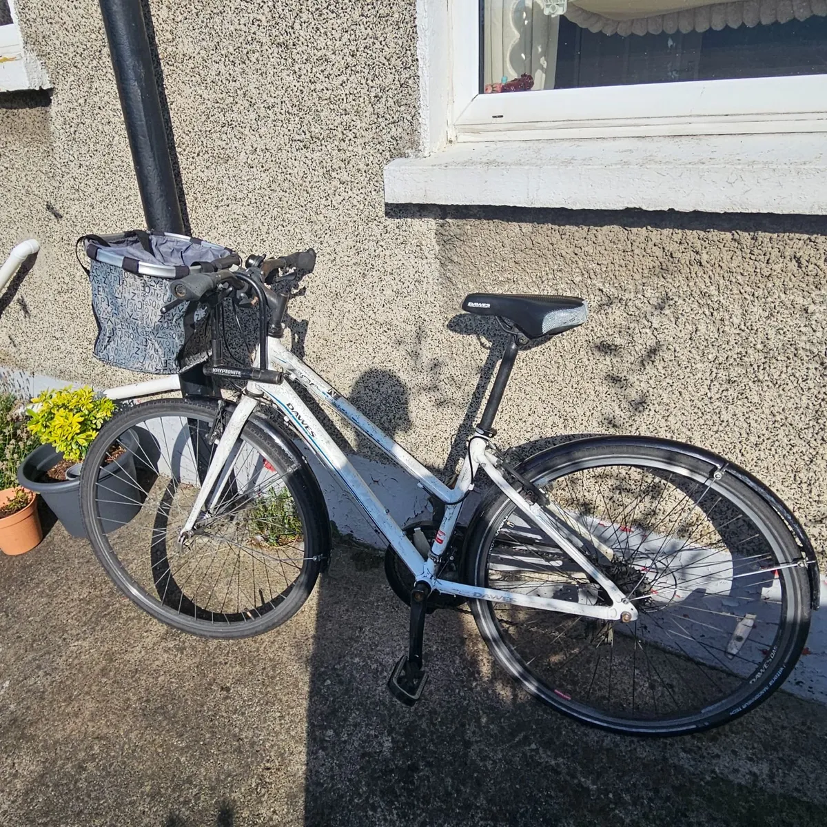 Dawes Discovery City Bycicle with Accessoires - Image 2