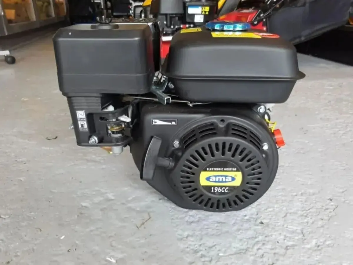 6.5HP PETROL ENGINE - FOR SALE - Image 2