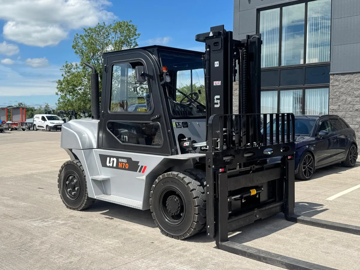 New Unused UN N70 SERIES 7T Forklift - Image 4