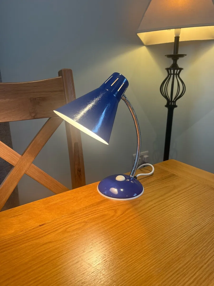 Vintage Searchlight England Desk Lamp - Image 1