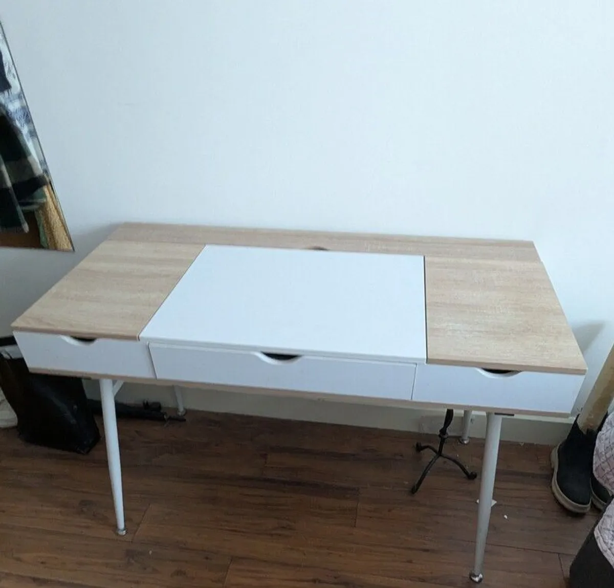 Beautiful study desk - Image 3