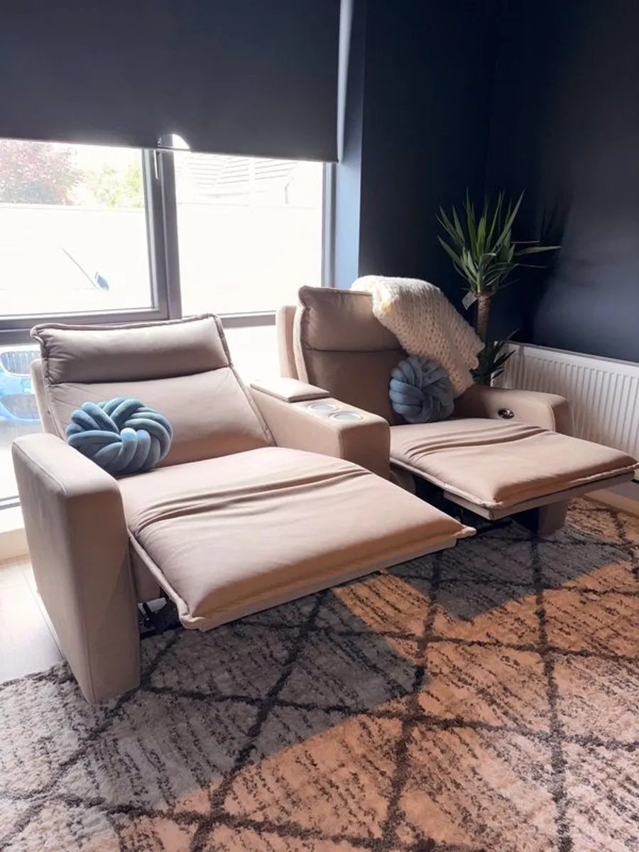 Movie 2-Seater Electric Recliner Sofa (Beige) -GREAT CONDITION - Image 3
