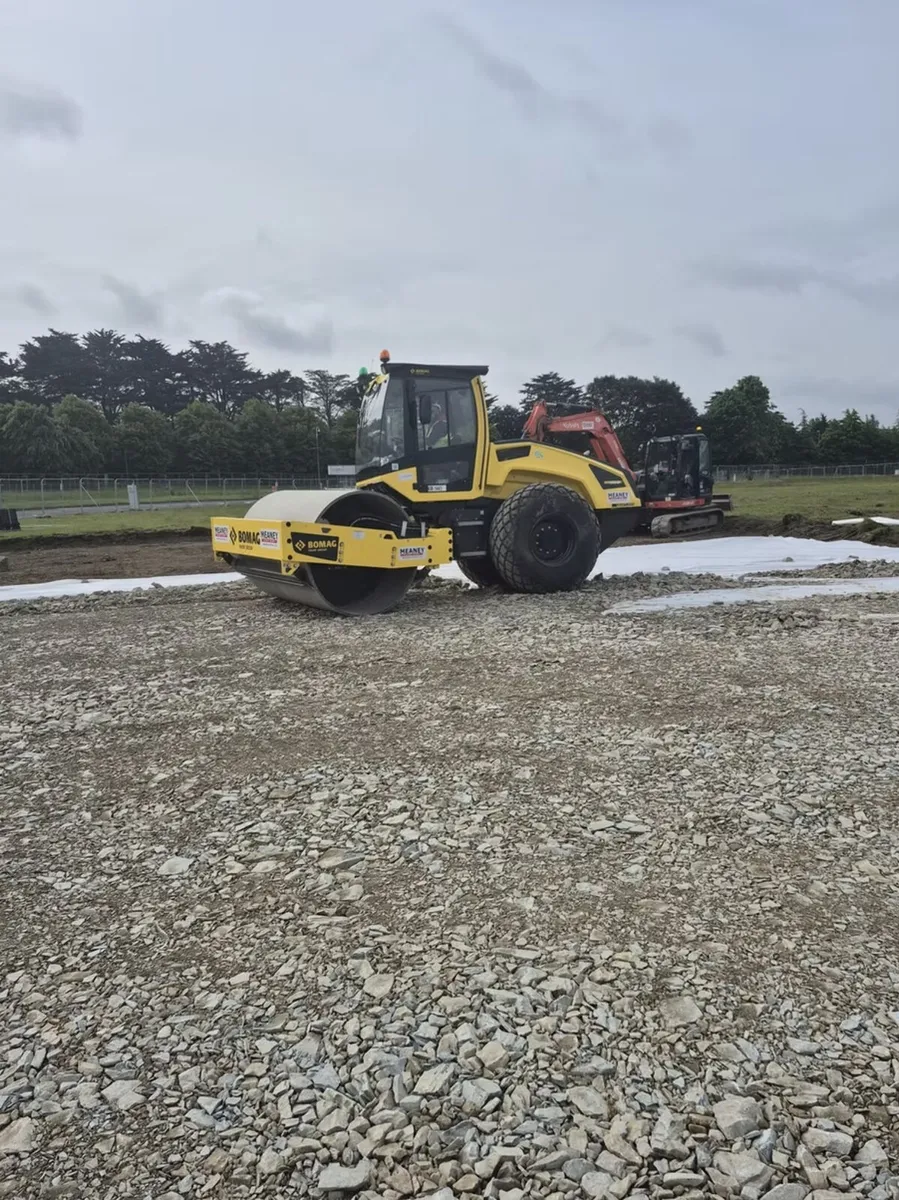 Bomag 213 Roller FOR HIRE!!! - Image 4