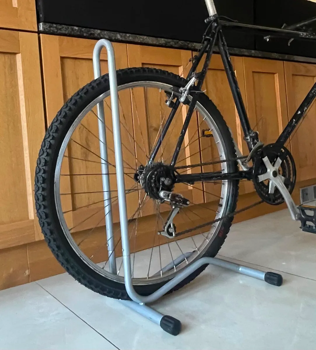 Bicycle FULLY SERVICED ready to ride - Image 3