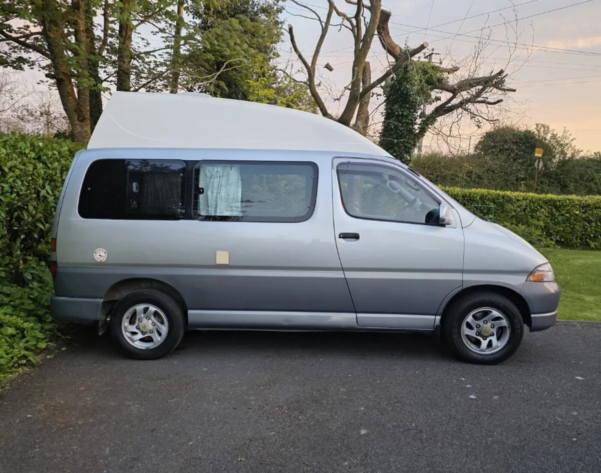 Toyota Granvia Camper 1996 - Image 1