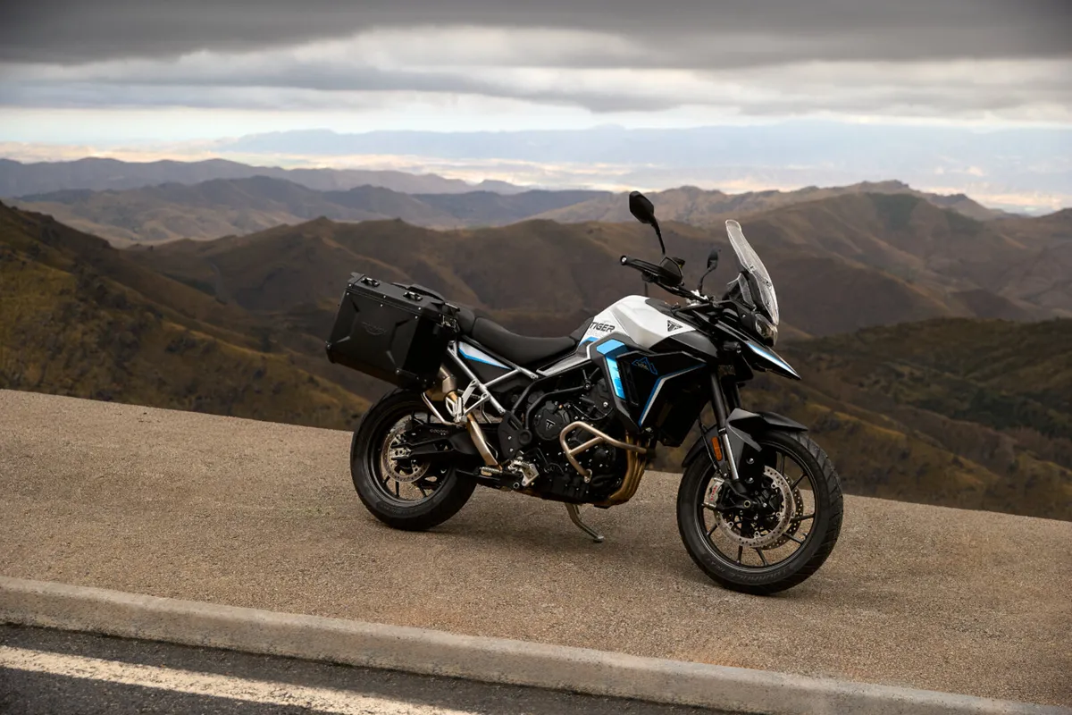 TRIUMPH TIGER 900 ALPINE EDITION OFFER - Image 2