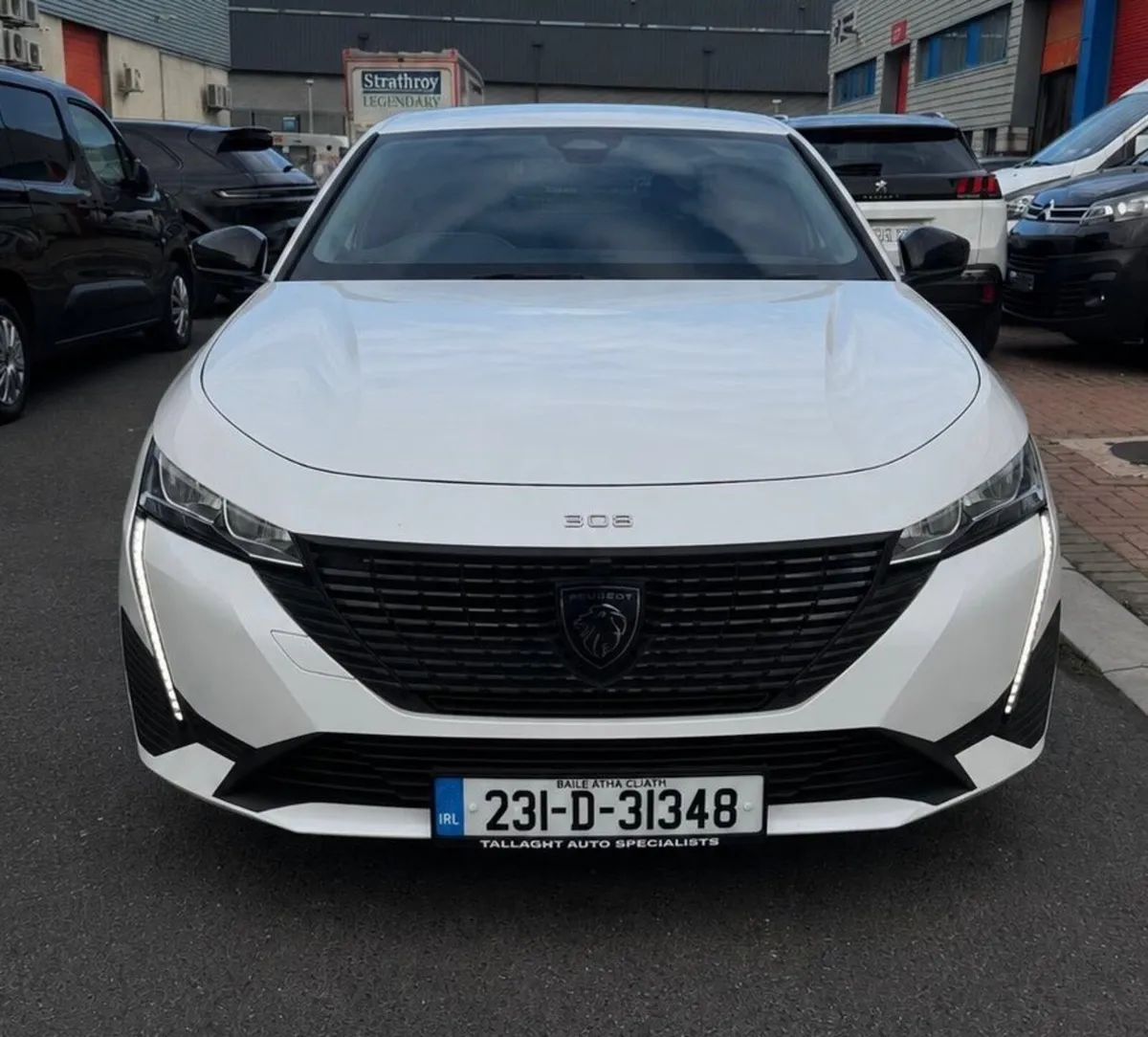 2023 Peugeot 308 Automatic Carvan - Image 2
