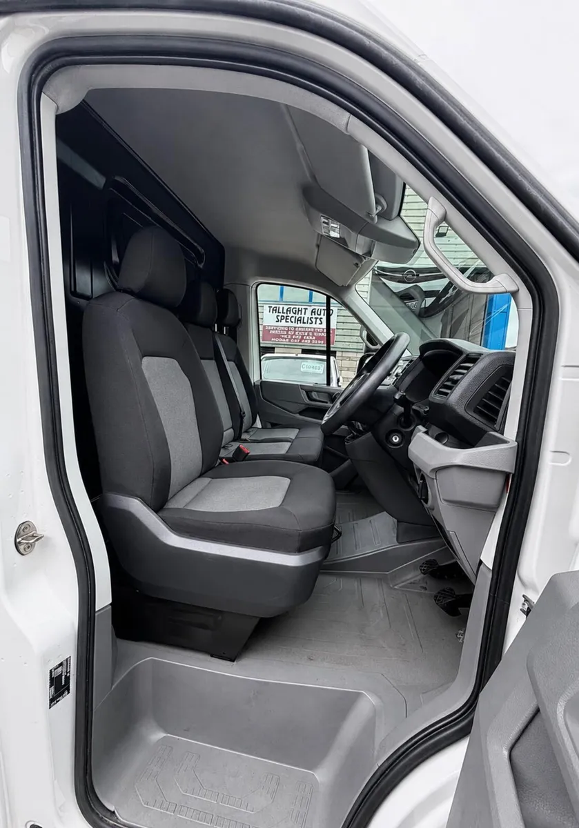 2023 Volkswagen Crafter 52,000km MWB - Image 2