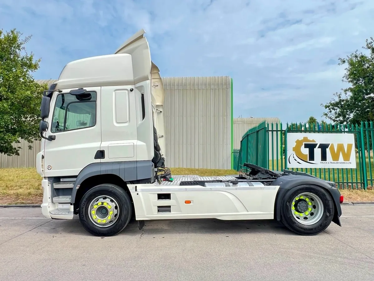 DAF CF - Available For Hire - Image 3