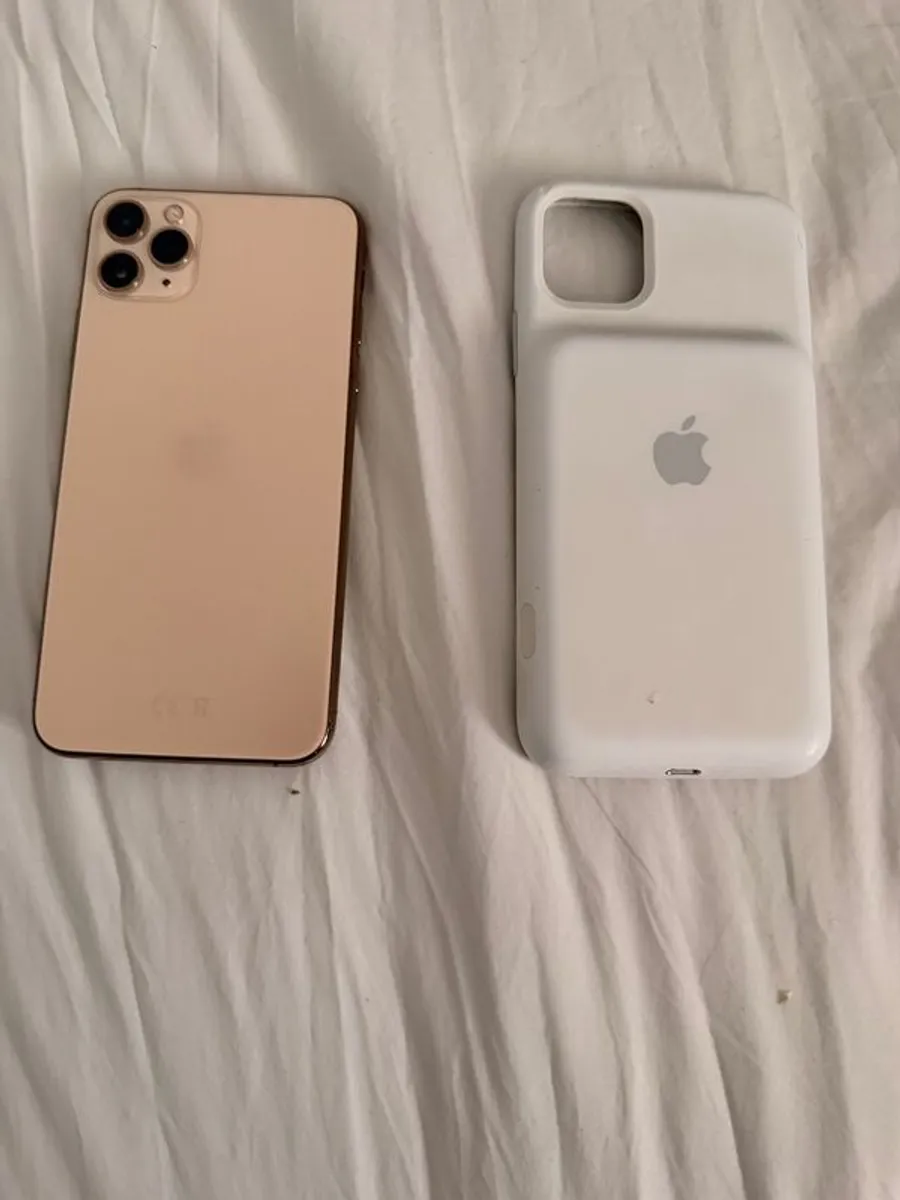 iPhone 11 Pro Max - Image 2