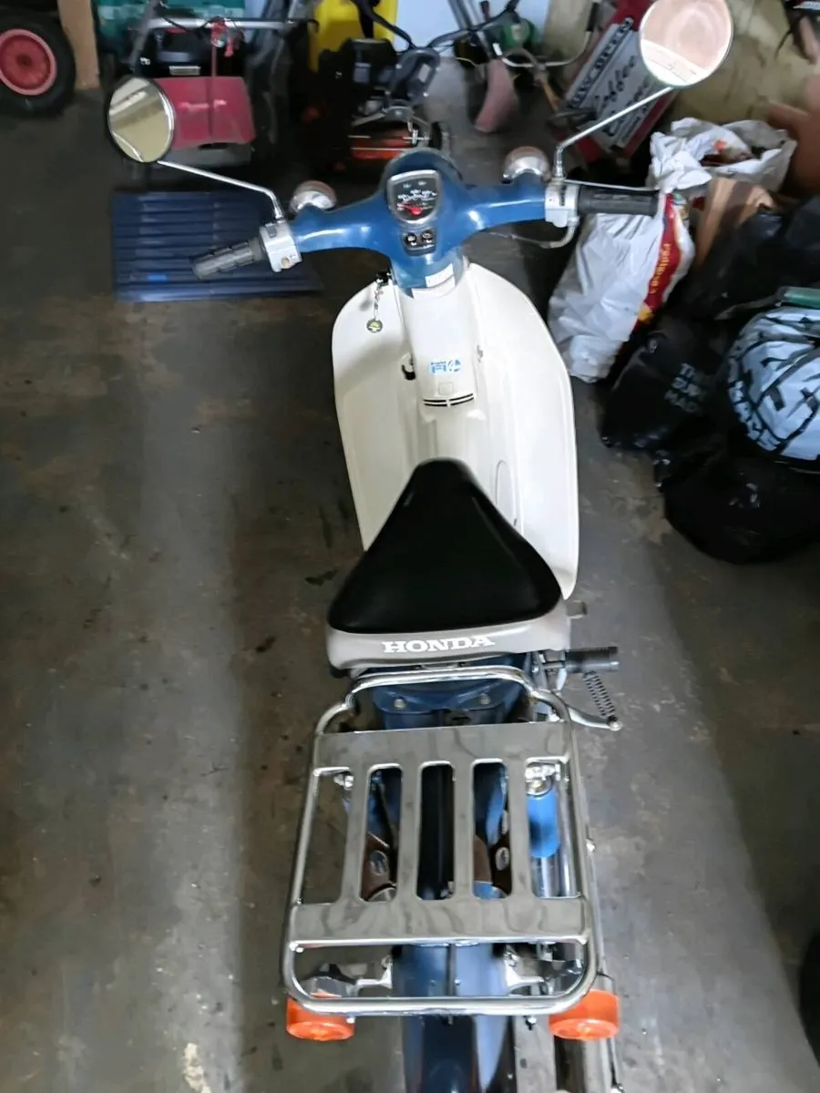 Motor bike - Image 1