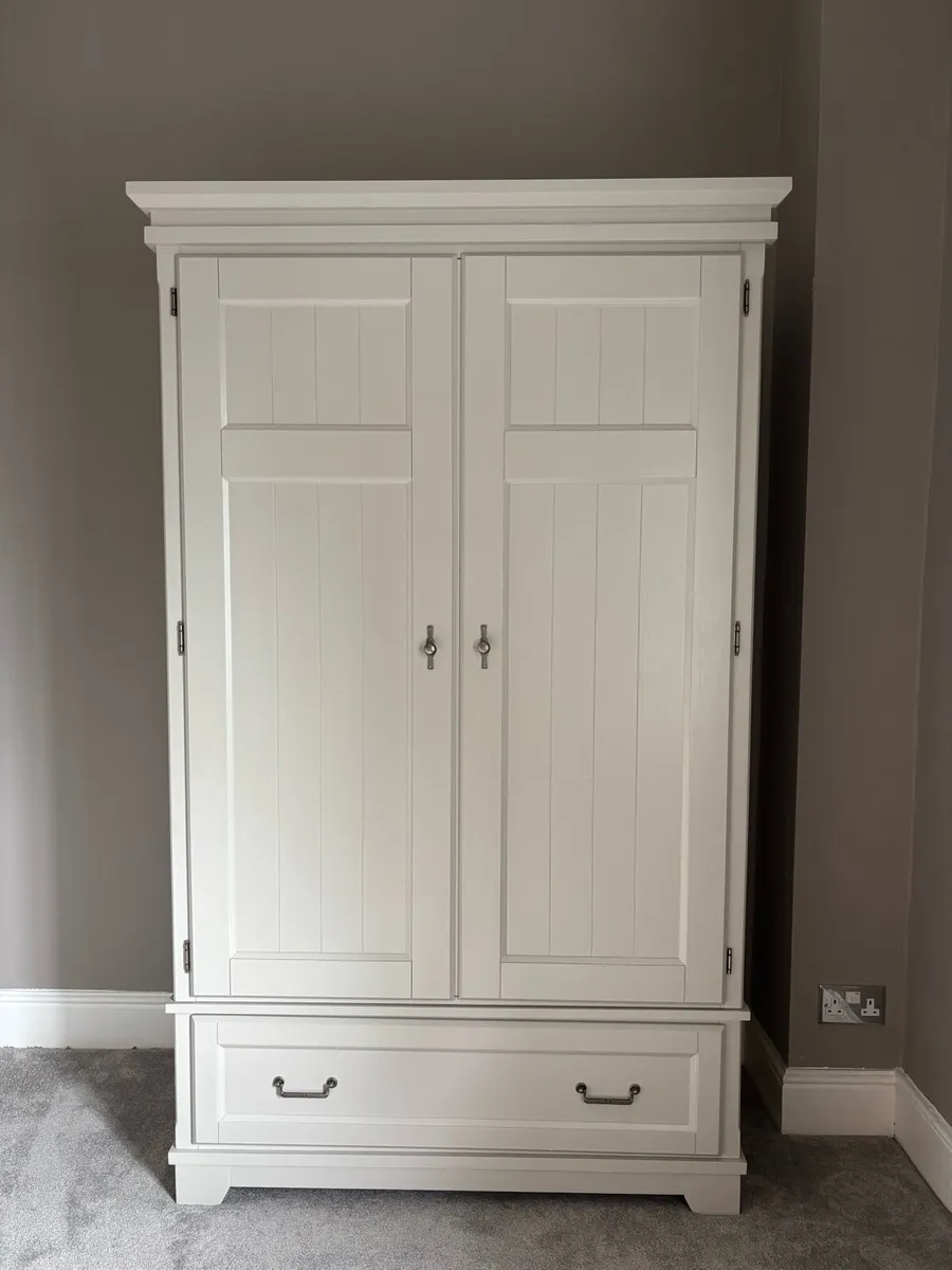 Laura Ashley Devon 2-Door, 1-Drawer Wardrobe - Image 1