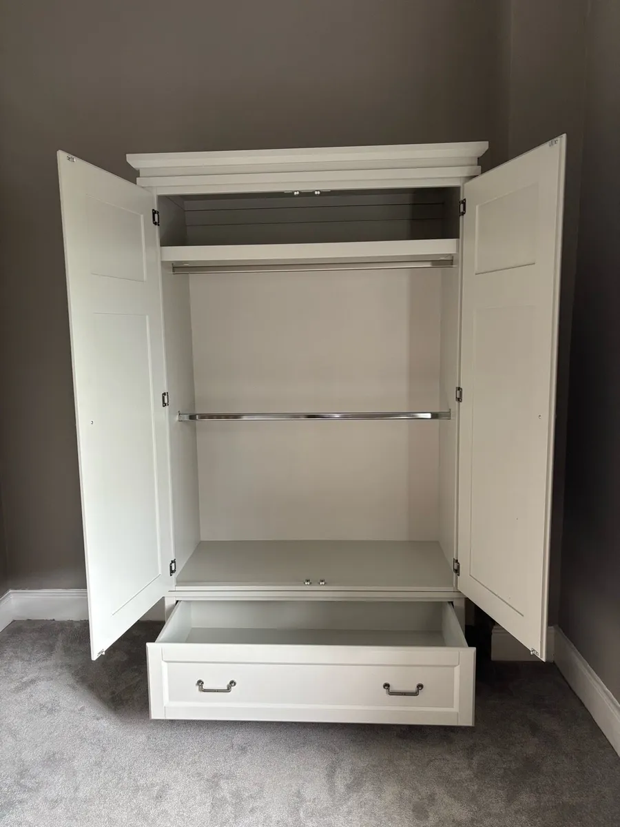 Laura Ashley Devon 2-Door, 1-Drawer Wardrobe - Image 2