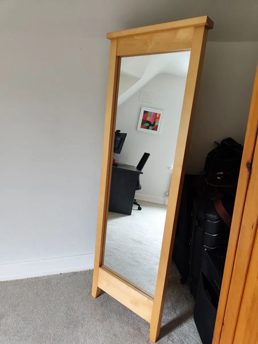 Solid Wooden Full-Length Standing Mirror – €95 - Image 2